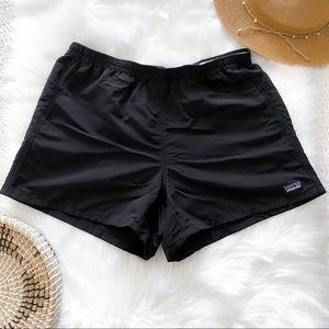 Patagonia Barely Baggie Shorts Black Large